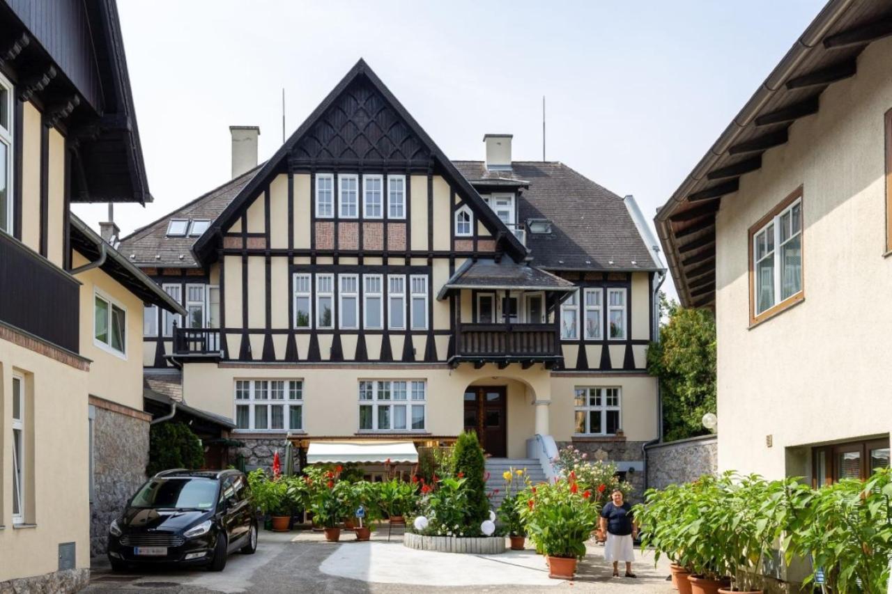 Апартаменти Haus Zu Den Zwei Eichen Перхтольдсдорф Екстер'єр фото